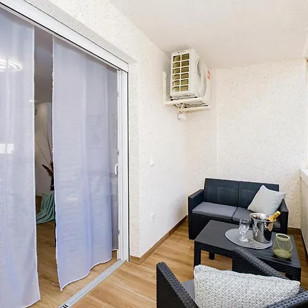 Franka Apartman Torrevieja